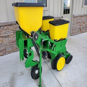 Sembradora Neumática de Maíz con Colocación Precisa de Semillas y Espaciado de Filas Ajustable para Grandes Operaciones Agrícolas - Product Image 3