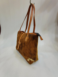 Cowhide Hair-On Leather Tote <b>Bag</b> Women's Shoulder Handbag <b>Zipper</b> Closure Elegant Style All Seasons Daily Use - Product Image 5