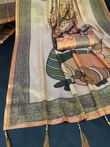 Adorable y hermoso sari de diseñador. Información sobre el sari: Tela con paneles beige natural enriquecidos con bordes vibrantes en rosa rani. - Product Image 4