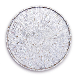 Plateau de service rond décoratif luxueux fait main, incrusté de nacre, pour table basse, ottoman et décoration intérieure - Product Image 1