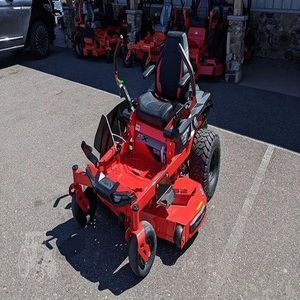 Tondeuse à gazon haute puissance Gravely Zero Turn, plateau de 52 pouces, moteur V-Twin de 23 CV, idéale pour l'aménagement paysager commercial et les travaux lourds - Product Image 6