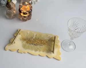 Bandeja de Servir Moderna de Resina Hecha a Mano, Duradera, con Diseño Decorativo, Personalizable para Ramadán, Bodas y Eventos Empresariales - Product Image 5