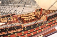 Modèle de bateau HMS Victory Lord Horatio Nelson - Grand modèle de bateau à voile en bois - Fabriqué à la main - Décoration de maison polie pour les amateurs de navigation
