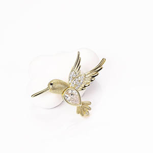 Pendentif Colibris en Laiton Plaqué Or et Argent 925 avec Moissanite, Bijou Oiseau, Cadeau - Product Image 2