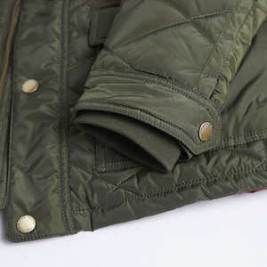 Blouson matelassé élégant pour homme avec poches, fermeture éclair, manches longues, chaud, idéal pour la ville et les sorties – Veste matelassée pour homme - Product Image 5