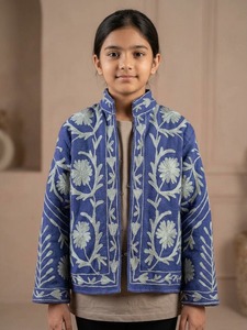 Chaqueta Bomber Alif Azul de Algodón TNT con Bordado Floral a Mano, Cuello Alto, Largo Regular, Manga Larga, Ecológica, Transpirable y de Secado Rápido - Product Image 3