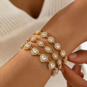 Bracciale Tennis di Lusso in Acciaio Inossidabile Impermeabile con Zirconi CZ per <span class=keywords><strong>Donna</strong></span> - Gioielli di Moda all'Ingrosso dal Produttore - Product Image 1