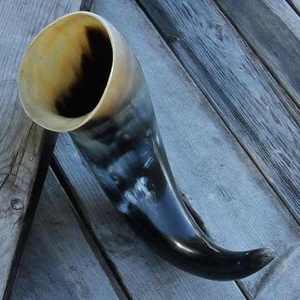 Wholesale High Quality Natural Crafts Viking Drinking Horn Eco-Friendly Love Best Leak Proof Food <b>Safe</b> Polished Horn <b>Antique</b> - Product Image 5