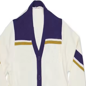 Créez vos pulls personnalisés de haute qualité à col en V pour les logos de sororités/fraternités/écoles/collèges/universités, cardigans tricotés - Product Image 2
