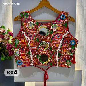 Blusa de seda con lentejuelas y trabajo Kodi con espejos reales, lista para usar, acolchada y con espalda de estilo elegante, proveedor de Surat. - Product Image 4