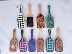 2026 New Design Handmade Hand Tooled Leather Wooden Hair Brush With Pink & Black Checkered Pattern Minimalist Design - Product Image 6