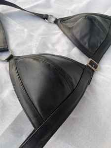 Ensemble bikini en cuir noir fait main pour femmes - Lingerie deux pièces à boucles pour festivals, tenues de club, séances photo, cadeau pour elle - Product Image 6