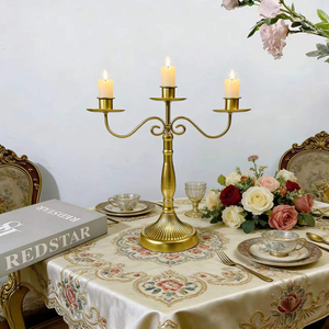 Candelabro de Hierro Vintage con Brazos Curvos Mate, Base Acanalada, para 3/5 Velas Cónicas, Ideal para Mesa de Comedor, Decoración del Hogar y Fiestas - Product Image 6