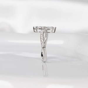แหวนเพชรทรงมาร์คีส์เพาะเลี้ยงในห้องปฏิบัติการ น้ำหนัก 1.20 กะรัต ทอง 14K แหวนหมั้นเรียบหรู แหวนเพชรเจ้าสาว ดีไซน์มินิมอล เครื่องประดับอัญมณีชั้นดี - Product Image 5