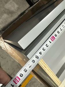 ตู้ครัวสีเทาเชคเกอร์ W3024 แผงประตู MDF ดีไซน์ทันสมัย ติดตั้งง่าย - Product Image 5