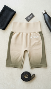 กางเกงขาสั้นออกกำลังกายสำหรับผู้หญิง สไตล์สตรีทแวร์ ฟิตเนส ยิม ไบค์เกอร์ ยกน้ำหนัก ทรงสครันช์ ยกกระชับสะโพก ผ้าไร้ตะเข็บ ระบายอากาศ แห้งเร็ว - Product Image 6