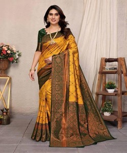 Sari tradicional indio de seda amarillo y verde estilo Banarasi con borde estampado para ceremonia de boda, largo hasta el suelo para mujer - Product Image 1