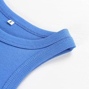 Débardeurs courts sans manches pour femmes en gros avec logo personnalisé – Nouvelle collection de crop tops tendance pour femmes - Product Image 4