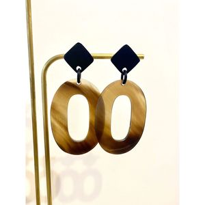 Boucles d'oreilles pendantes en corne de buffle faites à la main durables Accessoires de mode en cristal par Original Jewelry - Product Image 6