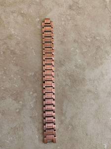 สร้อยข้อมือทองแดงแท้ทรงหนัก ดีไซน์งดงาม พร้อมพลังแม่เหล็ก 4 ธาตุ ช่วยปรับสมดุลพลังงาน บำบัดความสงบและสร้างความสุข - Product Image 3