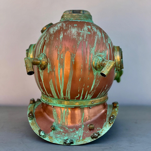 Casco de Buceo Verde Antiguo, Estilo Vintage, Decoración Náutica Coleccionable, Adorno Marítimo para Hogar u Oficina - Product Image 2