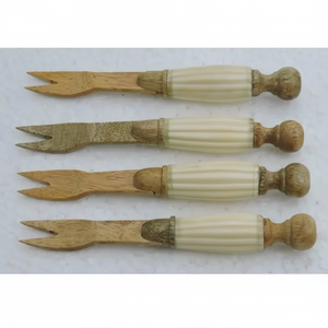 Ensemble de fourchettes en bois les plus vendues avec manche imprimé et finition polie pour les occasions spéciales, événements, restaurants, hôtels – Ensemble de couverts modernes - Product Image 3