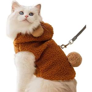 Manteau chaud en polaire polyester pour chat avec capuche et pompon pour petits chats, vêtements d'hiver unisexes, design doux et confortable - Product Image 1