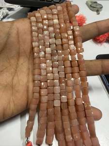 Cuentas de piedra lunar natural de alta calidad de 6-7 mm, forma de cubo facetado, para la elaboración de joyería, 8 pulgadas. - Product Image 4