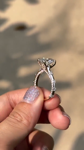 Bague solitaire de fiançailles en or massif 14 carats avec diamant de laboratoire taille radiant de 3 carats, style vintage, cadeau d'anniversaire - Product Image 4