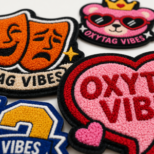 Ensemble de patchs brodés en chenille Oxytag Vibes avec motifs de masques de théâtre, cœur, ours et numéro 13, prix abordable, vente en gros OEM - Product Image 3