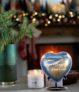 Decorative Aluminum Heart <b>Ash</b> <b>Keepsake</b> Urn Funeral Memorial Container Featuring Smooth Polished Artistic Surface - Product Image 6