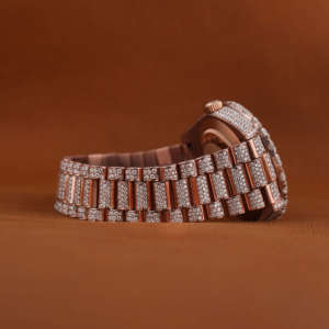 Reloj de Diamantes Moissanite Premium para Hombre, Diseñado con Alta Gama, Ofrece Comodidad de Lujo y un Estilo Atemporal para el Día a Día - Product Image 3