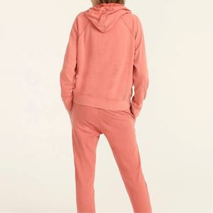 ชุดออกกำลังกายแขนยาวมีฮู้ดสำหรับผู้หญิงชุดวอร์มฤดูหนาวขนาดพิเศษพิมพ์ลายโลโก้ใหม่ - Product Image 2