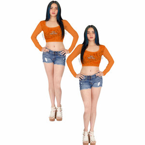 เสื้อครอปท็อปผู้หญิงคุณภาพสูง น้ำหนักเบา ผลิตในปากีสถาน - Product Image 4