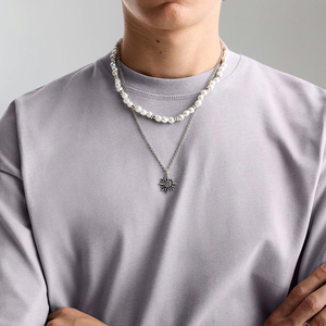 Camiseta de Hombre Oversize Corta de Algodón Pesado OEM, Ajuste Holgado, Estilo Urbano, Personalizable con Logotipo - Product Image 4