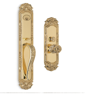 Pomo de puerta de latón ornamentado de estilo barroco. Diseño intrincado de caligrafía decorativa disponible a precios de mayorista. - Product Image 4