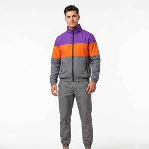 ชุดวอร์มแฟชั่น unisex สำหรับผู้ชาย สั่งทำได้ พิมพ์โลโก้ได้ ฤดูร้อน เสื้อกันลมกันน้ำ ขายส่ง แบบเปล่า 2-in-1 - Product Image 3