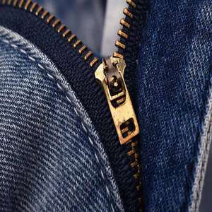 Shorts en jean délavé taille haute pour femme, coupe ample et stylée, grandes tailles, vente en gros OEM, nouvelle collection été 2026 - Product Image 4