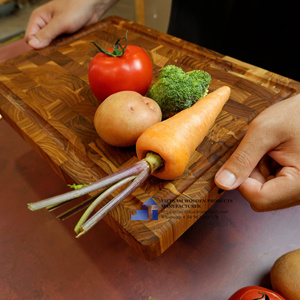 Tabla de Cortar de Madera de Teca Duradera, Tabla de Cortar de Grano Completo de Primera Calidad, Proveedor Mayorista de Utensilios de Cocina de Madera - Product Image 1