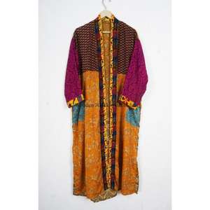 Kimono Japonés Vintage Hecho a Mano 100% Seda para Mujer, Estilo Bohemio con Estampado Floral, Kimono Largo de Lujo, Ropa de Dormir para Mujer - Product Image 6