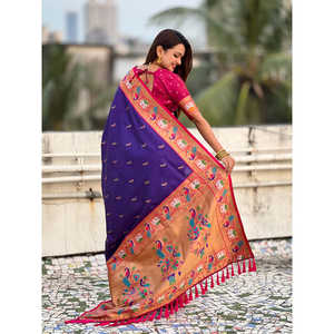 ผ้าไหมสีม่วงอ่อน ลายหงส์ ราจฮันส์ ปายธานี ผ้าส่าหรี เสื้อผ้าอินเดียและปากีสถาน - Product Image 4