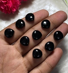 พลอยออนิกซ์สีดำรูปหัวใจขนาด 8 มม. แบบคาโบชอง เรียบเนียน สำหรับทำเครื่องประดับ - Product Image 1