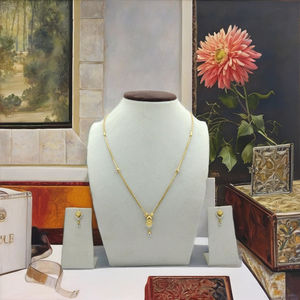 Conjunto de Collar y Pendientes de Oro Amarillo con Detalles de Diamantes Brillantes, Sofisticado Conjunto de Joyería de Oro para Mujer - Product Image 2