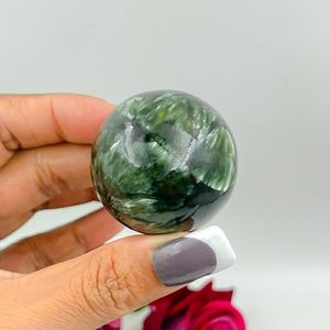 Sphère de cristal de séraphinite naturelle polie, boule de guérison verte, pierre de méditation Reiki, décoration énergétique, faite à la main, amour, sport - Product Image 6