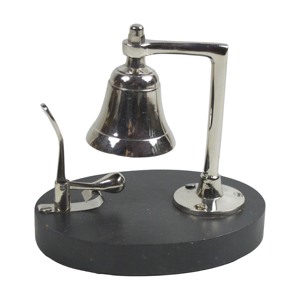 Cloche à main en laiton, design moderne argenté, finition polie brillante, idéale pour la décoration de table de bureau intérieure, cadeaux de Noël - Product Image 3