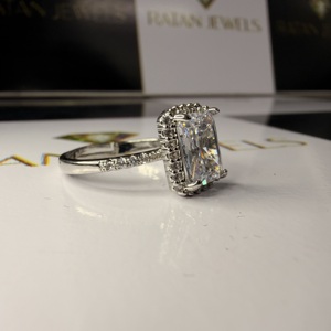Radiant Cut Engagement <b>Ring</b> Jewelry <b>for</b> Women <b>Men</b> IGI Certified Cvd HPHT Lab Grown Created Diamond 14k 18k White Gold <b>Rings</b> - Product Image 5