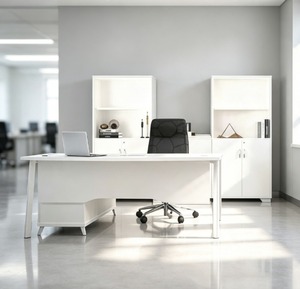 Bureau de direction rectangulaire blanc moderne en bois, de qualité commerciale, avec armoire de rangement, autoportant, assemblage requis, pour bureau à domicile - Product Image 1