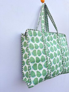 Women <b>White</b> Cotton Tote <b>Bag</b> With Light Green Strawberry Print Bohemian Style Summer Casual Zipper Shopping Travel Handbag - Product Image 2