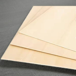 Contrachapado de Abedul Ecológico de 9mm-21mm a Precio Competitivo, Resistente al Fuego A2, Resistente al Agua, para Muebles de Interior - Product Image 1