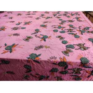 Exquisita Tela de Malla con Lentejuelas Doradas y Cuentas, Bordado a Mano con Pedrería, para la Confección de Vestidos de Gala - Product Image 3